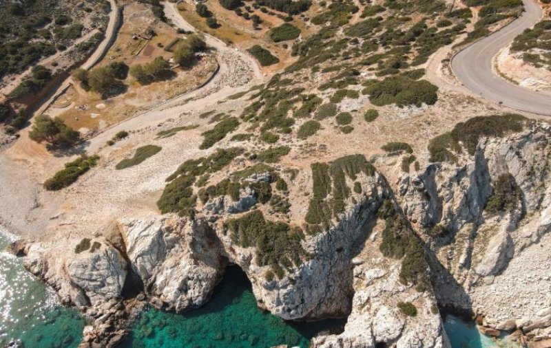 Kalo Chorio bei Agios Nikolaos Kreta, Kalo Chorio: Einzigartiges Grundstück am Meer für erstklassige Investitionsmöglichkeit zu verkaufen Grundstück kaufen